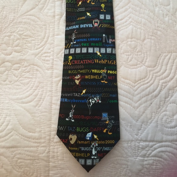 🐰Looney Tunes WB Cartoon Tie🐤 - Picture 1 of 3